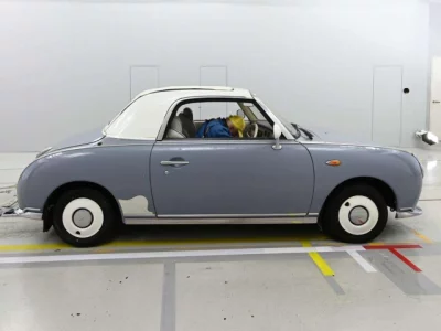 Nissan FIGARO