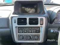 Mitsubishi PAJERO IO лот № 90117 оценка 3  с аукциона в Японии 5