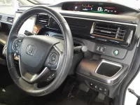 Honda STEP WAGON лот № 30670 оценка 4.5  с аукциона в Японии 8