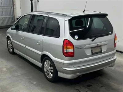 Subaru TRAVIQ