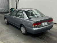 Nissan SUNNY лот № 90193 оценка R  с аукциона в Японии 1