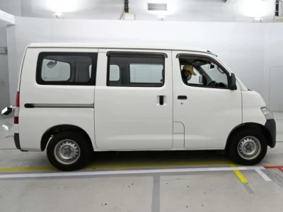 Toyota LITE ACE VAN