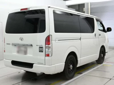 Toyota REGIUS ACE VAN