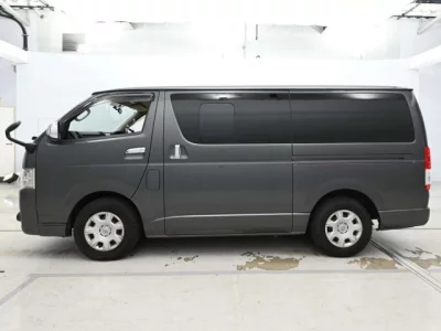 Toyota REGIUS ACE VAN