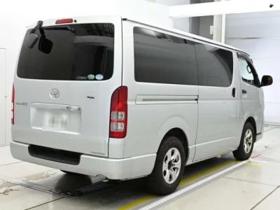 Toyota REGIUS ACE VAN