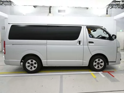 Toyota REGIUS ACE VAN