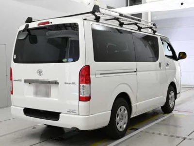 Toyota REGIUS ACE VAN