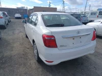 Toyota COROLLA AXIO лот № 24476 оценка 3.5  с аукциона в Японии 4