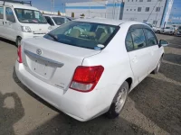Toyota COROLLA AXIO лот № 24481 оценка 3.5  с аукциона в Японии 2