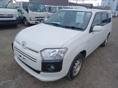 Toyota SUCCEED