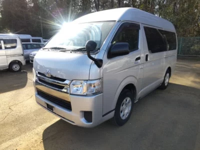 Toyota HIACE VAN  с аукциона в Японии