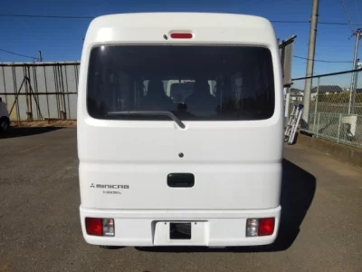 Mitsubishi MINICAB VAN