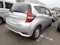 Nissan NOTE лот № 88 оценка 3.5  с аукциона в Японии 1