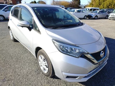 Nissan NOTE  с аукциона в Японии