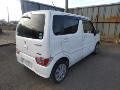 Suzuki WAGON R  с аукциона в Японии