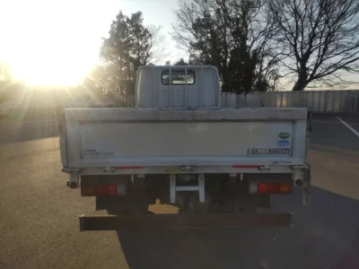 Nissan ATLAS  с аукциона в Японии