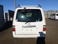 Mazda BONGO VAN лот № 25338 оценка 3.5  с аукциона в Японии 3
