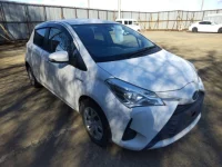Toyota VITZ лот № 27994 оценка 4  с аукциона в Японии 1