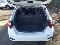 Toyota VITZ лот № 27994 оценка 4  с аукциона в Японии 6