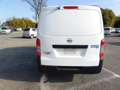 Nissan CARAVAN VAN