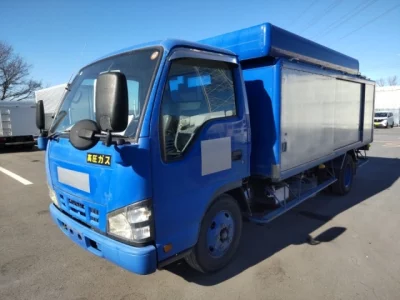 Nissan CONDOR  с аукциона в Японии