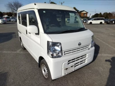Nissan CLIPPER VAN