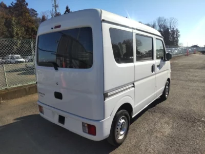 Mitsubishi MINICAB VAN