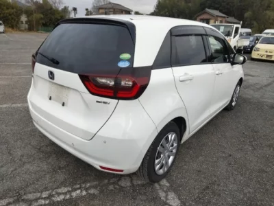 Honda FIT  с аукциона в Японии