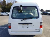 Mazda BONGO VAN лот № 26732 оценка 3.5  с аукциона в Японии 3