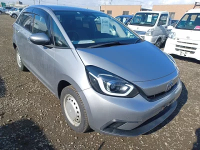 Honda FIT  с аукциона в Японии