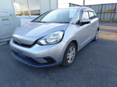 Honda FIT  с аукциона в Японии