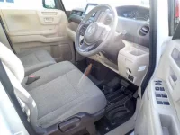 Honda N BOX лот № 79 оценка R  с аукциона в Японии 5