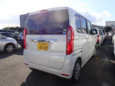Honda N BOX