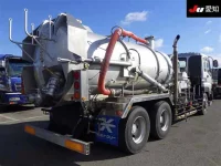 Isuzu GIGA лот № 8570 оценка R  с аукциона в Японии 1