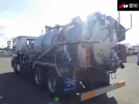 Isuzu GIGA лот № 8570 оценка R  с аукциона в Японии 4