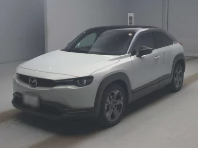 Mazda MX-30  с аукциона в Японии