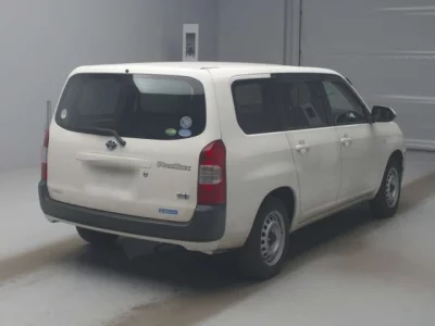 Toyota PROBOX  с аукциона в Японии