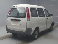Toyota LITE ACE VAN лот № 26011 оценка RA  с аукциона в Японии 1