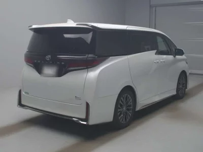 Toyota VELLFIRE  с аукциона в Японии