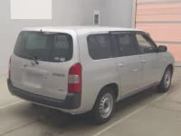 Toyota SUCCEED лот № 70029 оценка 3.5  с аукциона в Японии 1