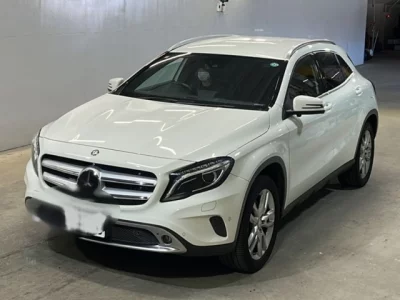 Mercedes-Benz GLA CLASS