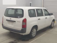 Toyota PROBOX лот № 70137 оценка 3  с аукциона в Японии 1