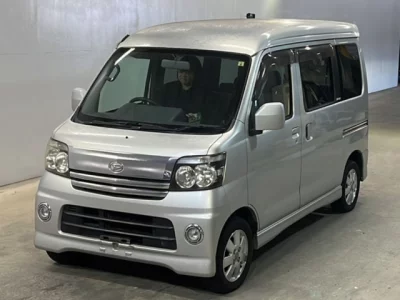 Daihatsu Atrai Wagon  с аукциона в Японии