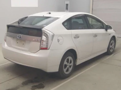 Toyota PRIUS PHV