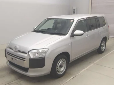 Toyota PROBOX  с аукциона в Японии