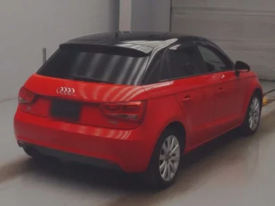 Audi A1  с аукциона в Японии