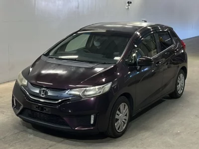 Honda FIT  с аукциона в Японии