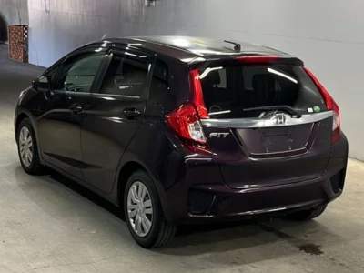 Honda FIT  с аукциона в Японии