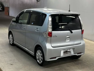 Mitsubishi EK CUSTOM