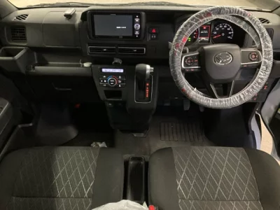 Daihatsu ATRAI VAN  с аукциона в Японии